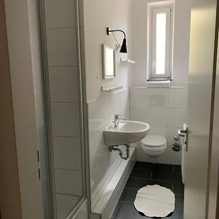 Helle Fußläufig Vom Hbf&königsallee Apartment Düsseldorf
